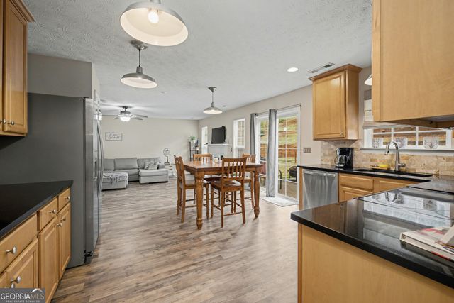 212 Forrest Run, Palmetto, GA 30268