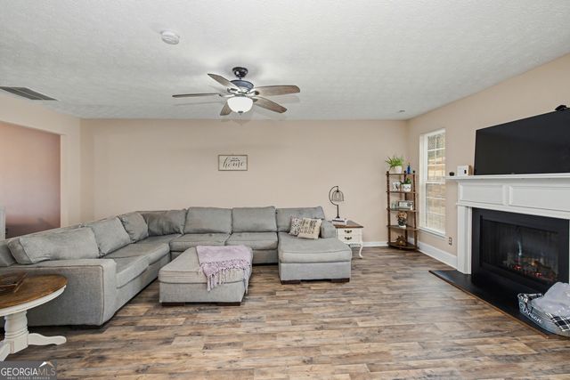 212 Forrest Run, Palmetto, GA 30268