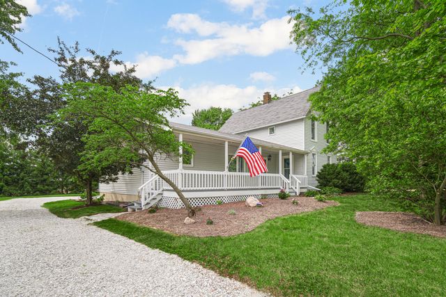 476 S State Road 2, Hebron, IN 46341