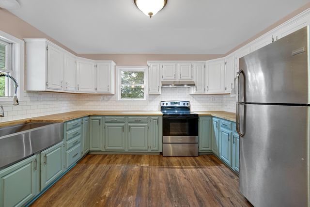 476 S State Road 2, Hebron, IN 46341