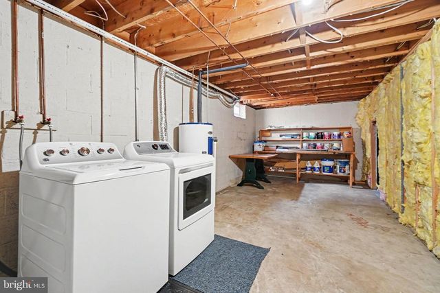 121 CAROLYN ST, Harrisburg, PA 17112