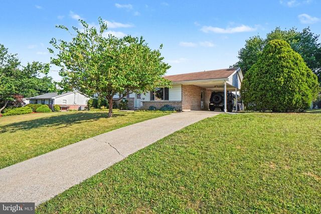 121 CAROLYN ST, Harrisburg, PA 17112