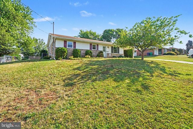 121 CAROLYN ST, Harrisburg, PA 17112
