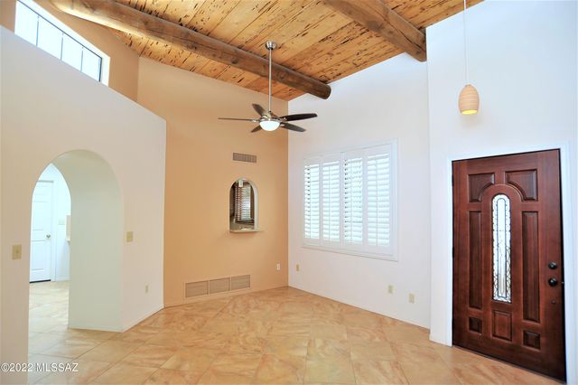 1600 E Deer Shadow Lane, Oro Valley, AZ 85737