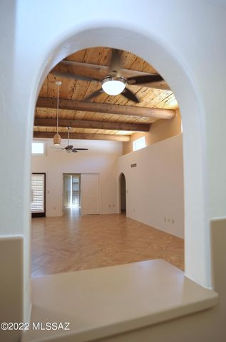 1600 E Deer Shadow Lane, Oro Valley, AZ 85737