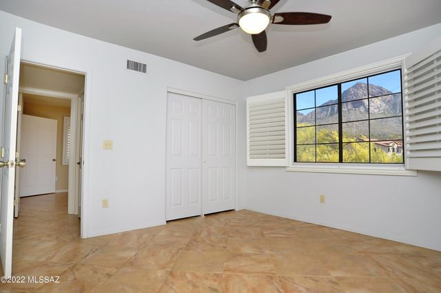 1600 E Deer Shadow Lane, Oro Valley, AZ 85737