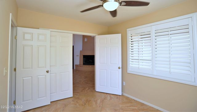 1600 E Deer Shadow Lane, Oro Valley, AZ 85737