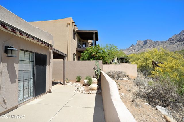 1600 E Deer Shadow Lane, Oro Valley, AZ 85737