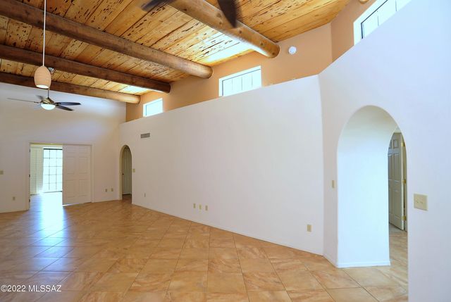 1600 E Deer Shadow Lane, Oro Valley, AZ 85737