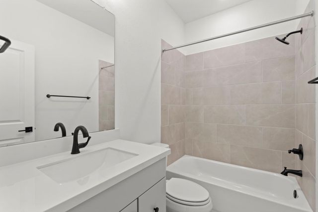 25107 Golden Tallgrass Drive, Katy, TX 77493