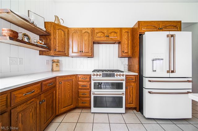 9554 Dover Road, Apple Creek, OH 44606