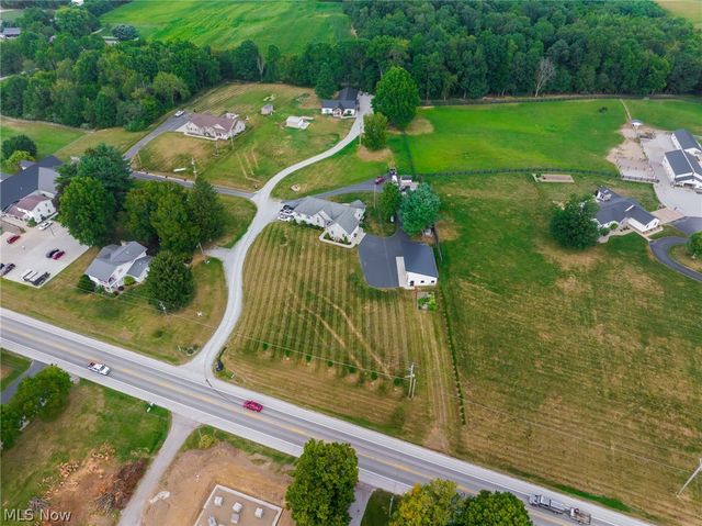 9554 Dover Road, Apple Creek, OH 44606