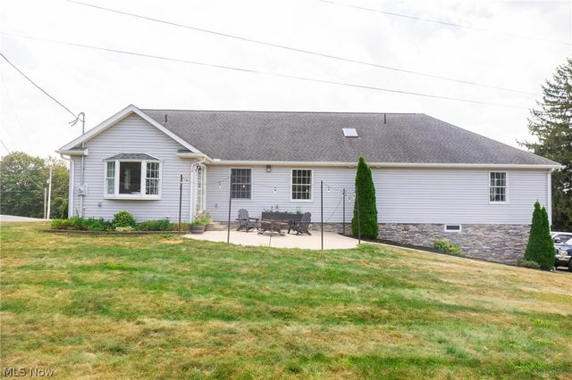 9554 Dover Road, Apple Creek, OH 44606