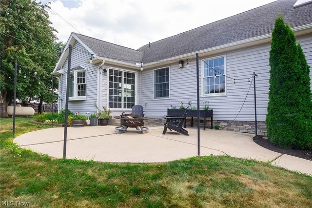9554 Dover Road, Apple Creek, OH 44606