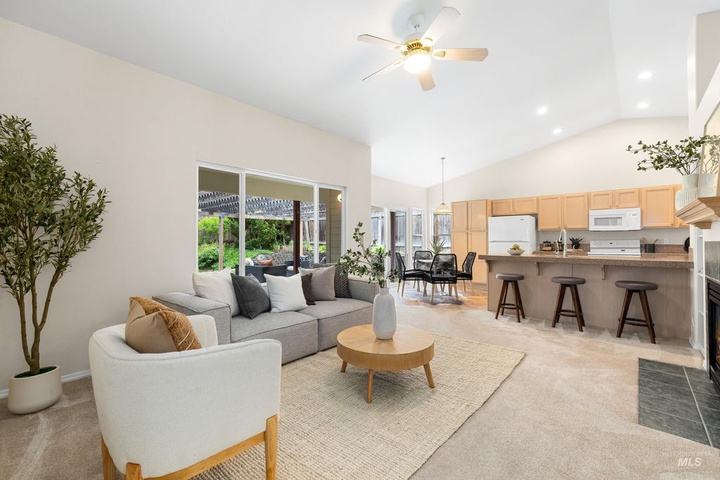 6460 S Lodgepole Pl, Boise, ID 83716