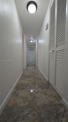 820 NW 87th Ave 313, Miami, FL 33172