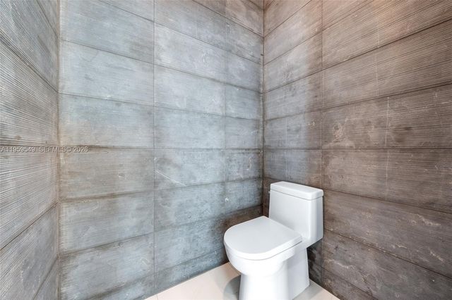 480 NE 31st St PH5101, Miami, FL 33137