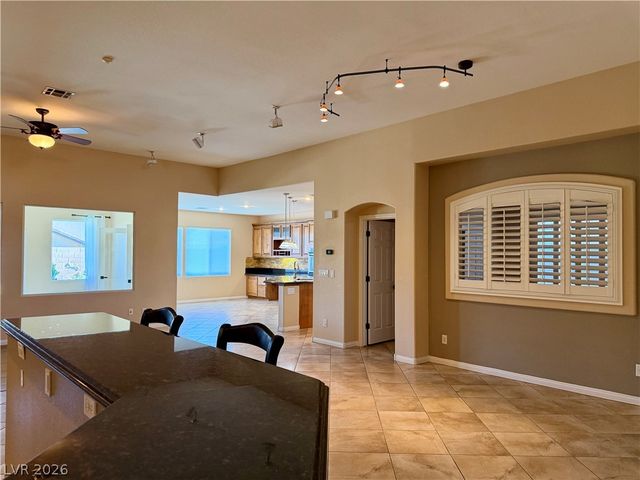 10119 Reflection Brook Avenue, Las Vegas, NV 89148