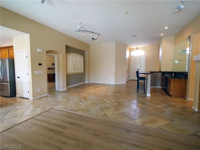 10119 Reflection Brook Avenue, Las Vegas, NV 89148