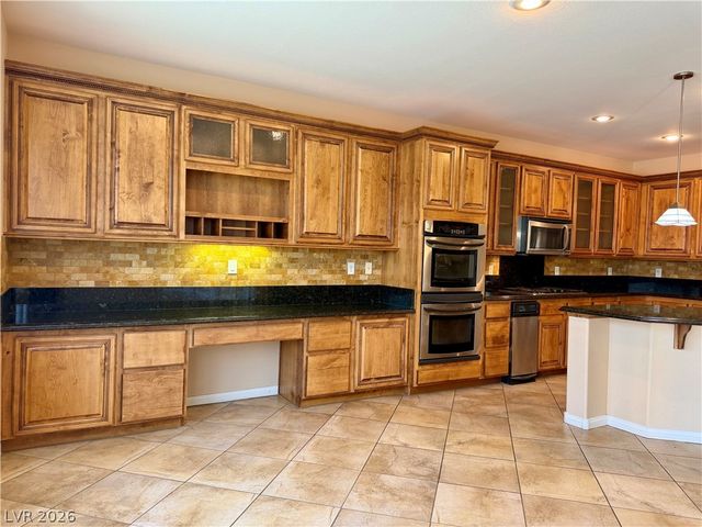 10119 Reflection Brook Avenue, Las Vegas, NV 89148