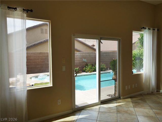 10119 Reflection Brook Avenue, Las Vegas, NV 89148