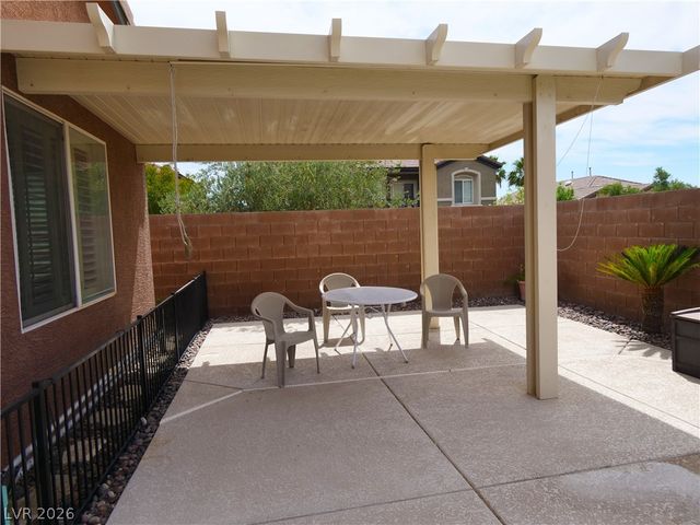 10119 Reflection Brook Avenue, Las Vegas, NV 89148