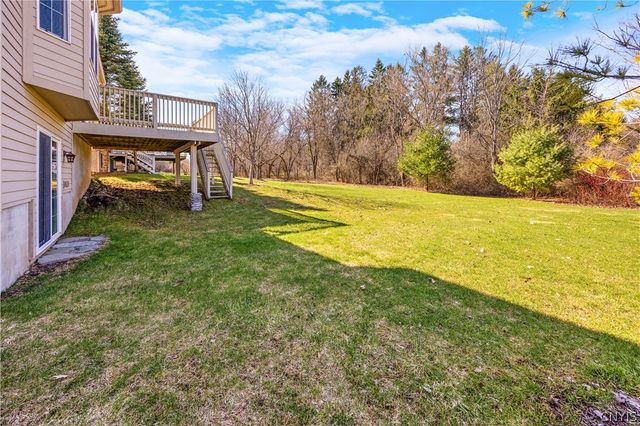 2 South Village Drive, Cazenovia, NY 13035