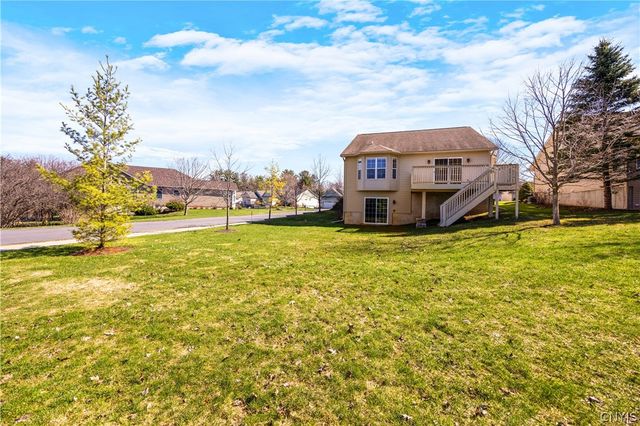 2 South Village Drive, Cazenovia, NY 13035