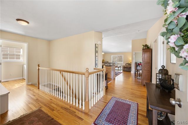 2 South Village Drive, Cazenovia, NY 13035