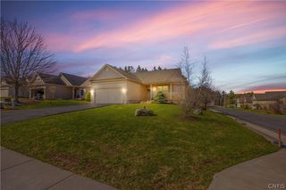 2 South Village Drive, Cazenovia, NY 13035