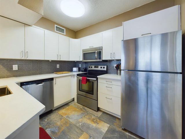 8401 N Atlantic Avenue E-8, Cape Canaveral, FL 32920