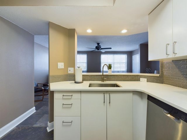 8401 N Atlantic Avenue E-8, Cape Canaveral, FL 32920