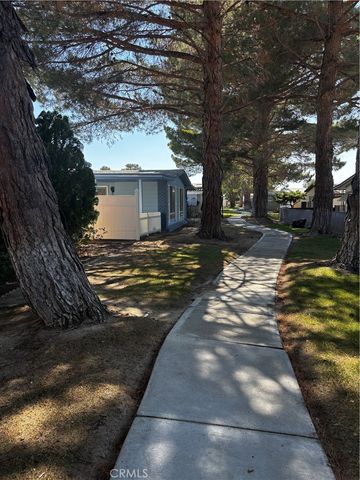48303 20th Street West 130, Lancaster, CA 93534