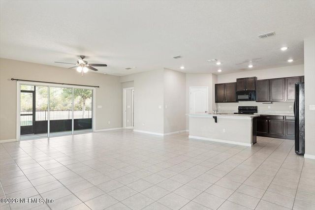 5677 KELLAR Circle, Jacksonville, FL 32218