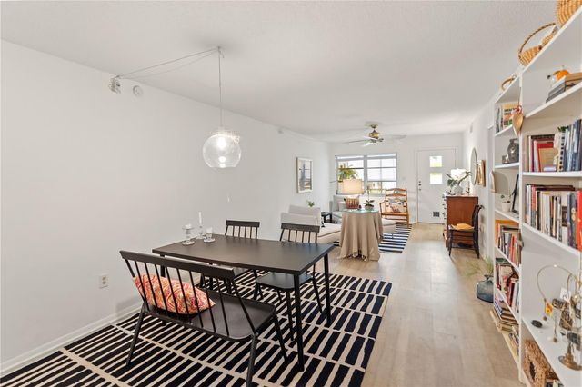 3711 ALMERIA AVENUE 3N, Sarasota, FL 34239