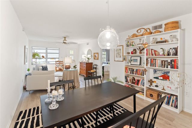 3711 ALMERIA AVENUE 3N, Sarasota, FL 34239