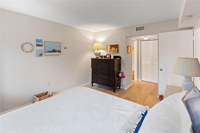 3711 ALMERIA AVENUE 3N, Sarasota, FL 34239