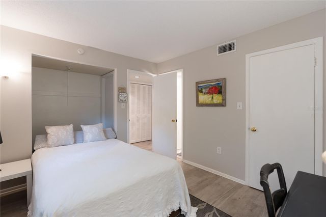 3711 ALMERIA AVENUE 3N, Sarasota, FL 34239