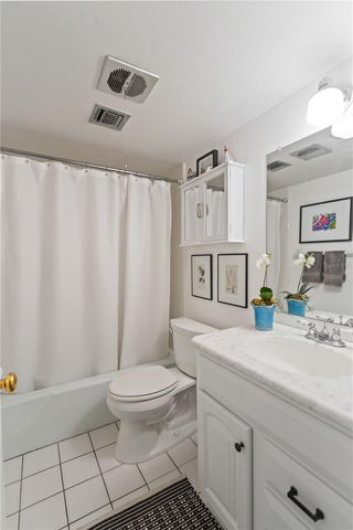 3711 ALMERIA AVENUE 3N, Sarasota, FL 34239