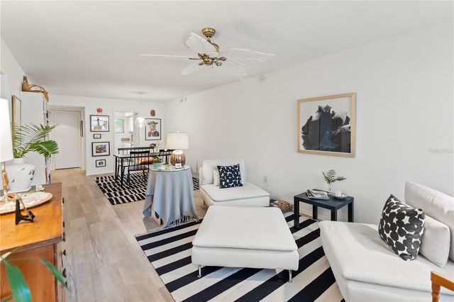 3711 ALMERIA AVENUE 3N, Sarasota, FL 34239