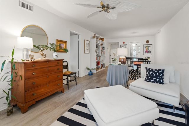 3711 ALMERIA AVENUE 3N, Sarasota, FL 34239