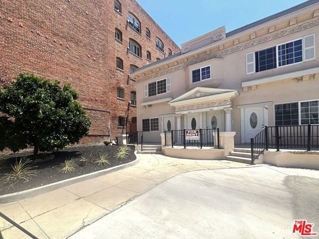 744 S New Hampshire Avenue, Los Angeles, CA 90005