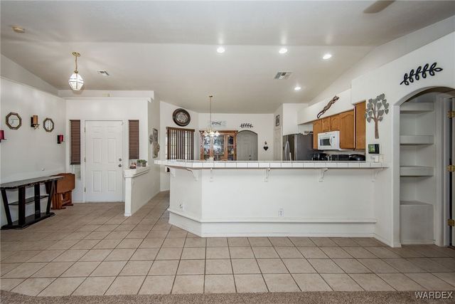 2355 Morningside Drive, Bullhead City, AZ 86442