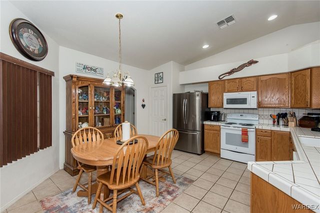 2355 Morningside Drive, Bullhead City, AZ 86442