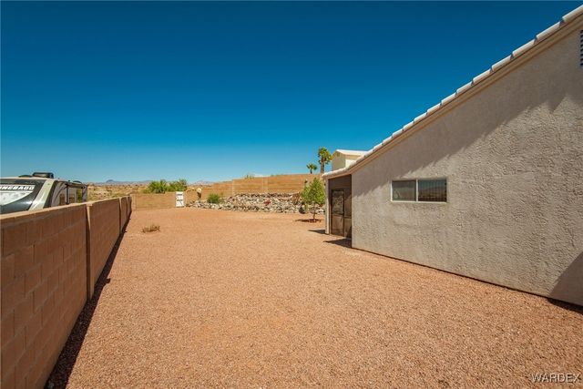 2355 Morningside Drive, Bullhead City, AZ 86442