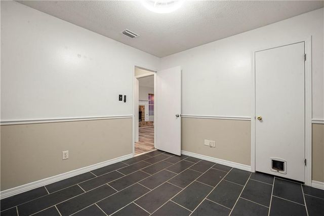 8231 Pinebough Avenue, Mobile, AL 36695