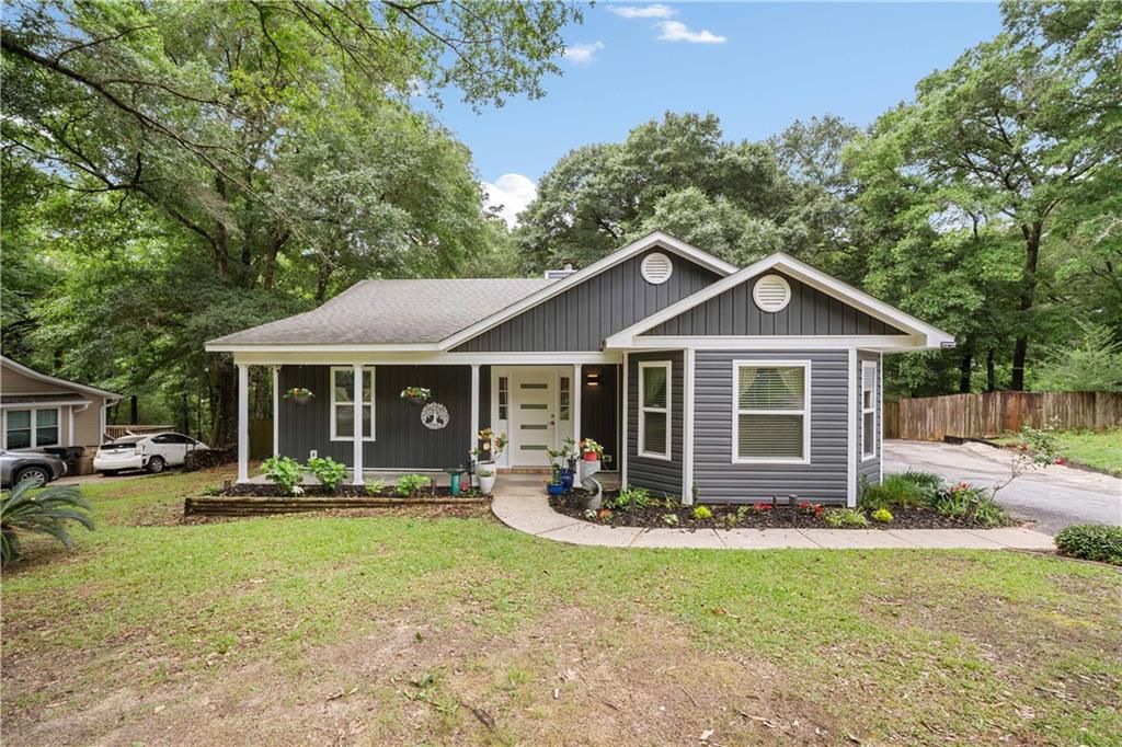 8231 Pinebough Avenue, Mobile, AL 36695