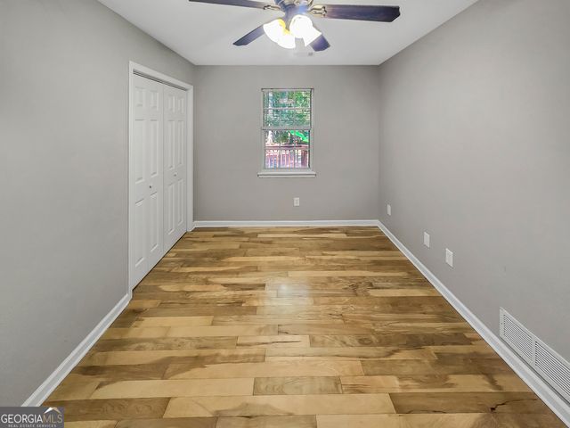 450 Loneoak Drive, Senoia, GA 30276