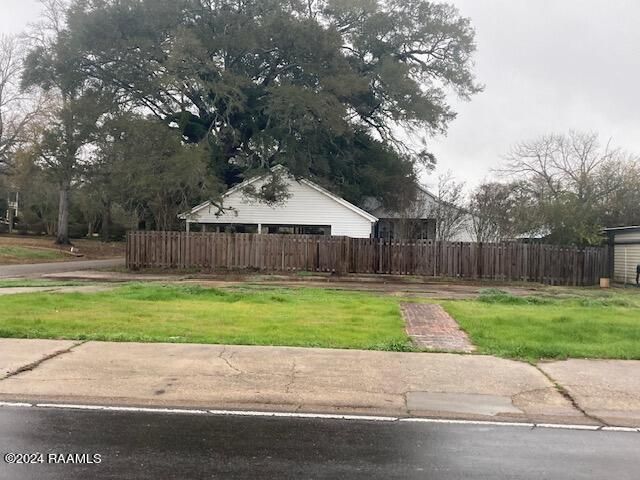 118 W Dejean Street, Washington, LA 70589