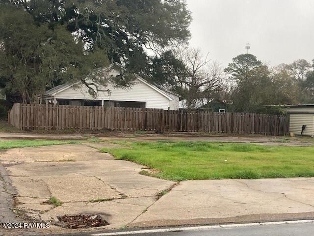 118 W Dejean Street, Washington, LA 70589